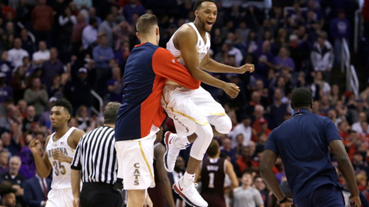 Arizona hangs on to beat No. 7 Texas A&M 67-64 (Dec 05, 2017)